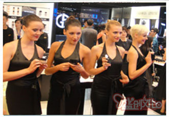      仁和春天阿瑪尼明星見面會(huì)