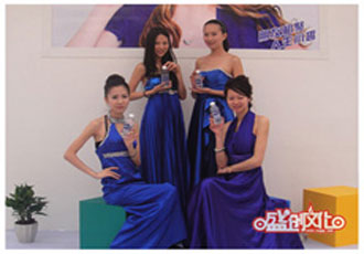     無(wú)氣蘇打水萬(wàn)達(dá)活動(dòng)