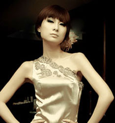 DM11      馮璨   176