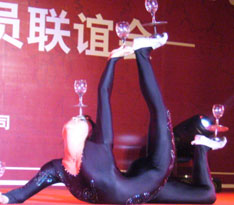 柔術(shù)-滾燈、滾杯、雕花