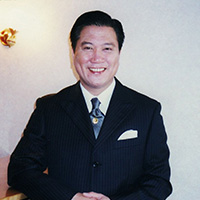 港臺(tái)  萬(wàn)梓良