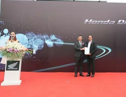 成都·夢(mèng)啟：Honda摩托車車迷看過(guò)來(lái)